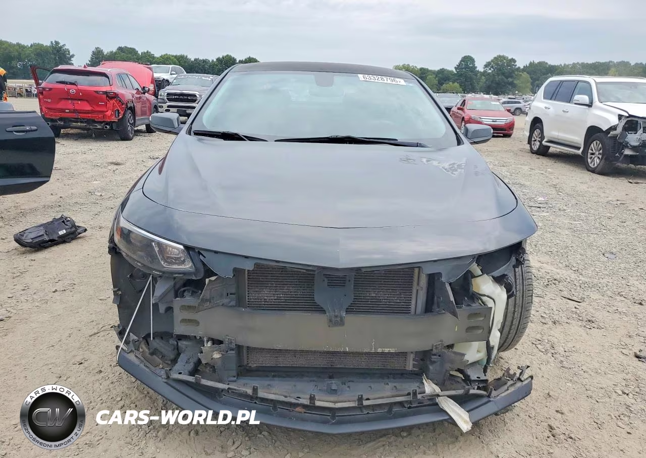 2017 Chevrolet Malibu Lt VIN:1G1ZE5STXHF262056 - 5