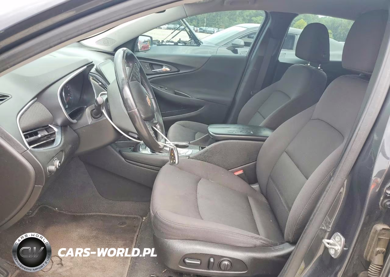 2017 Chevrolet Malibu Lt VIN:1G1ZE5STXHF262056 - 7