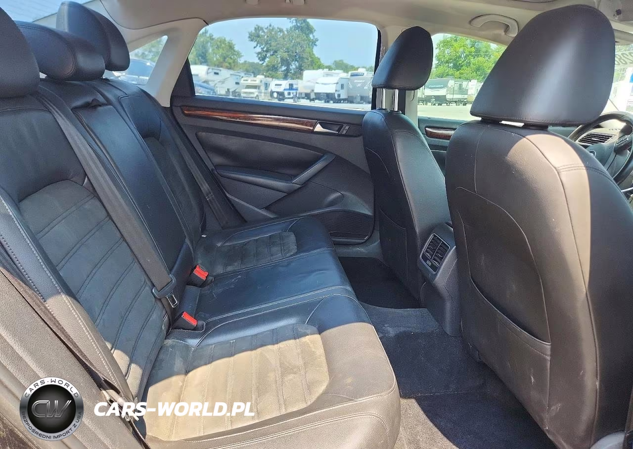 2013 Volkswagen Passat Sel VIN:1VWCN7A35DC066187 - 10