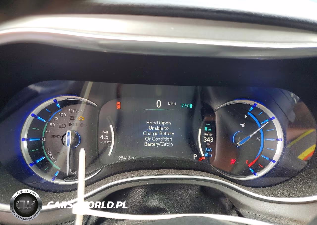 2021 Chrysler Pacifica Hybrid Limited VIN:2C4RC1S75MR507373 - 9