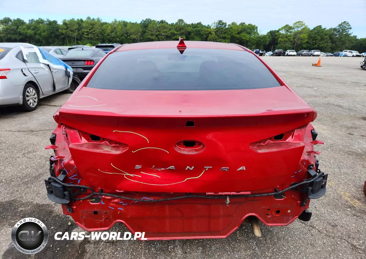 2020 Hyundai Elantra Sel VIN:5NPD84LF5LH569435 - 6