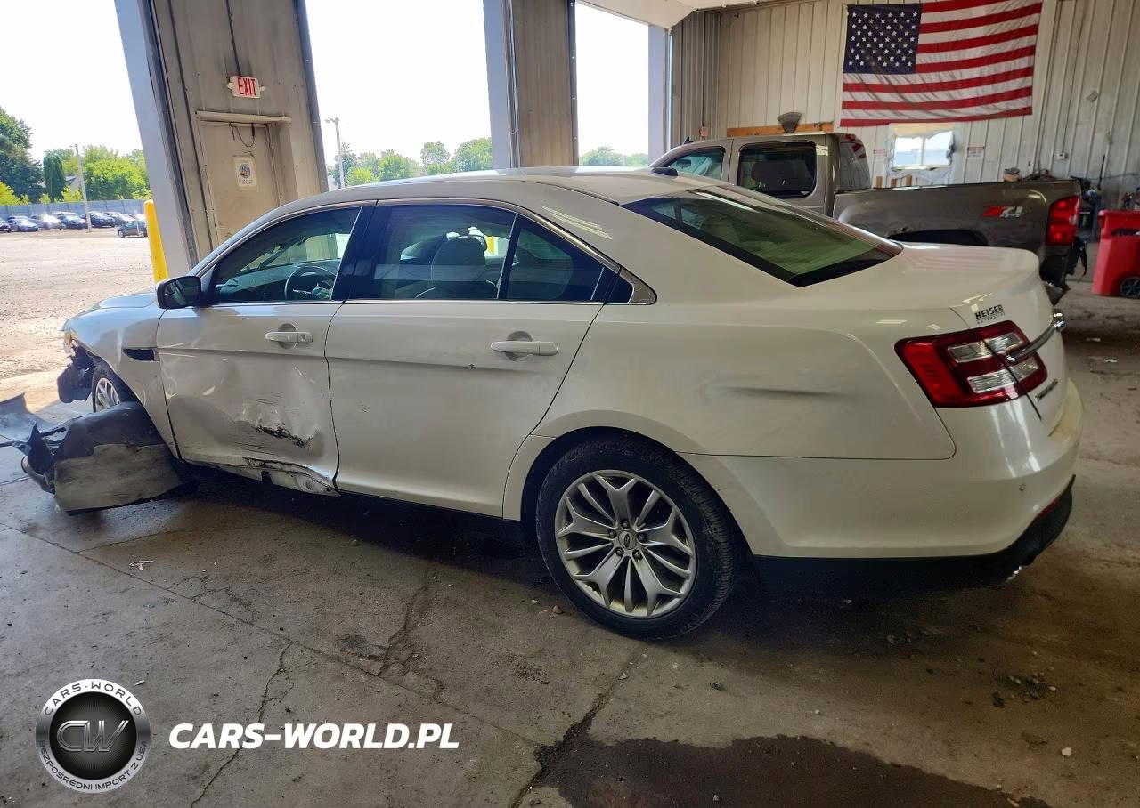 2015 Ford Taurus Limited VIN:1FAHP2F85FG139151 - 2