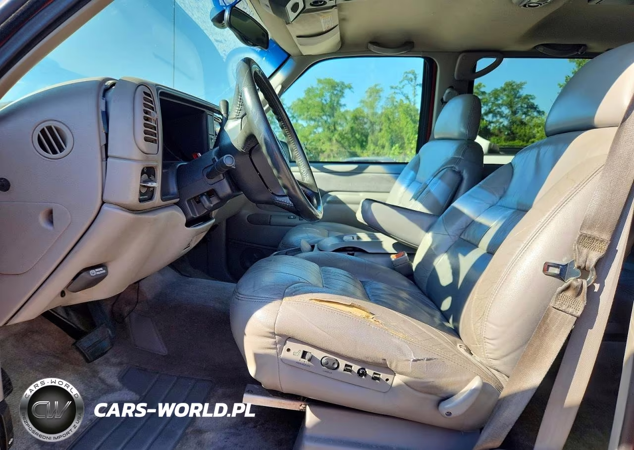 1999 GMC Yukon VIN:1GKEK13R6XJ723618 - 7