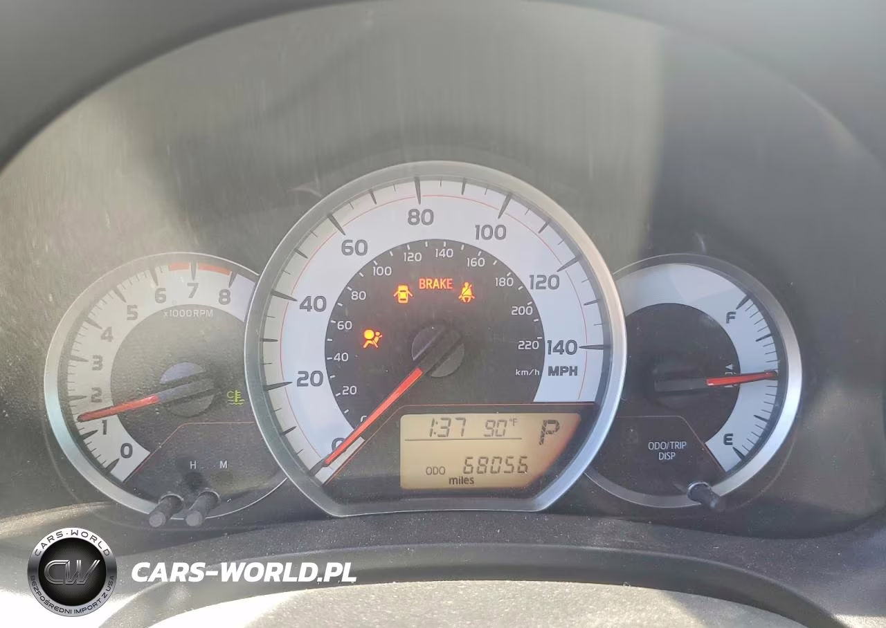 2014 Toyota Yaris 5-Door Se VIN:JTDKTUD33ED592909 - 9