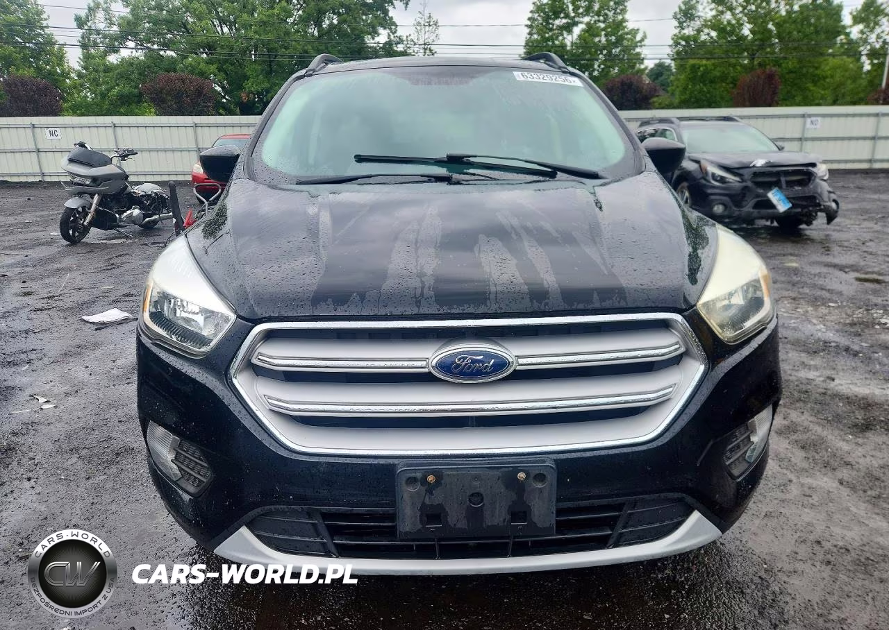 2018 Ford Escape Se VIN:1FMCU9GDXJUB17136 - 5