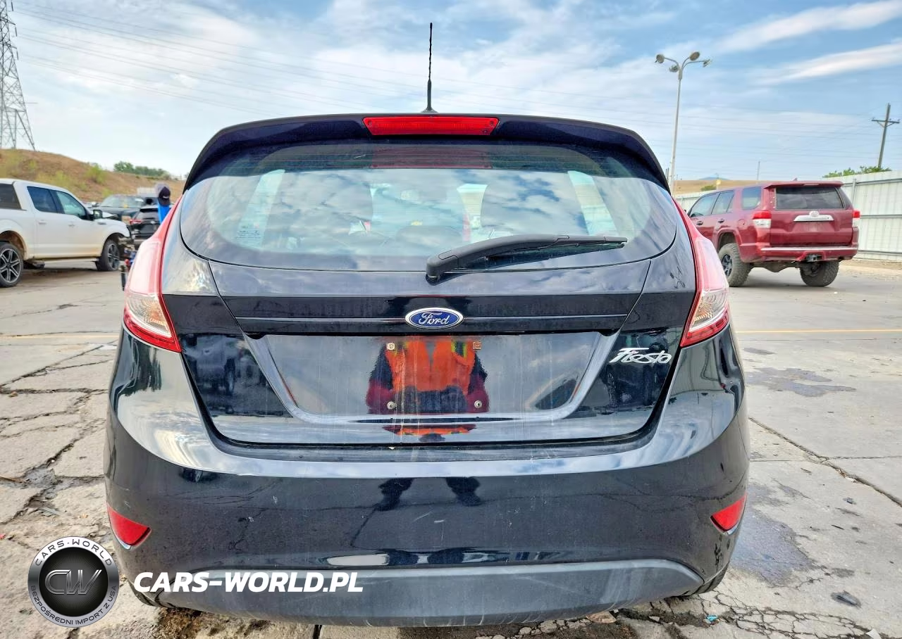 2016 Ford Fiesta Se VIN:3FADP4EJ8GM130286 - 6