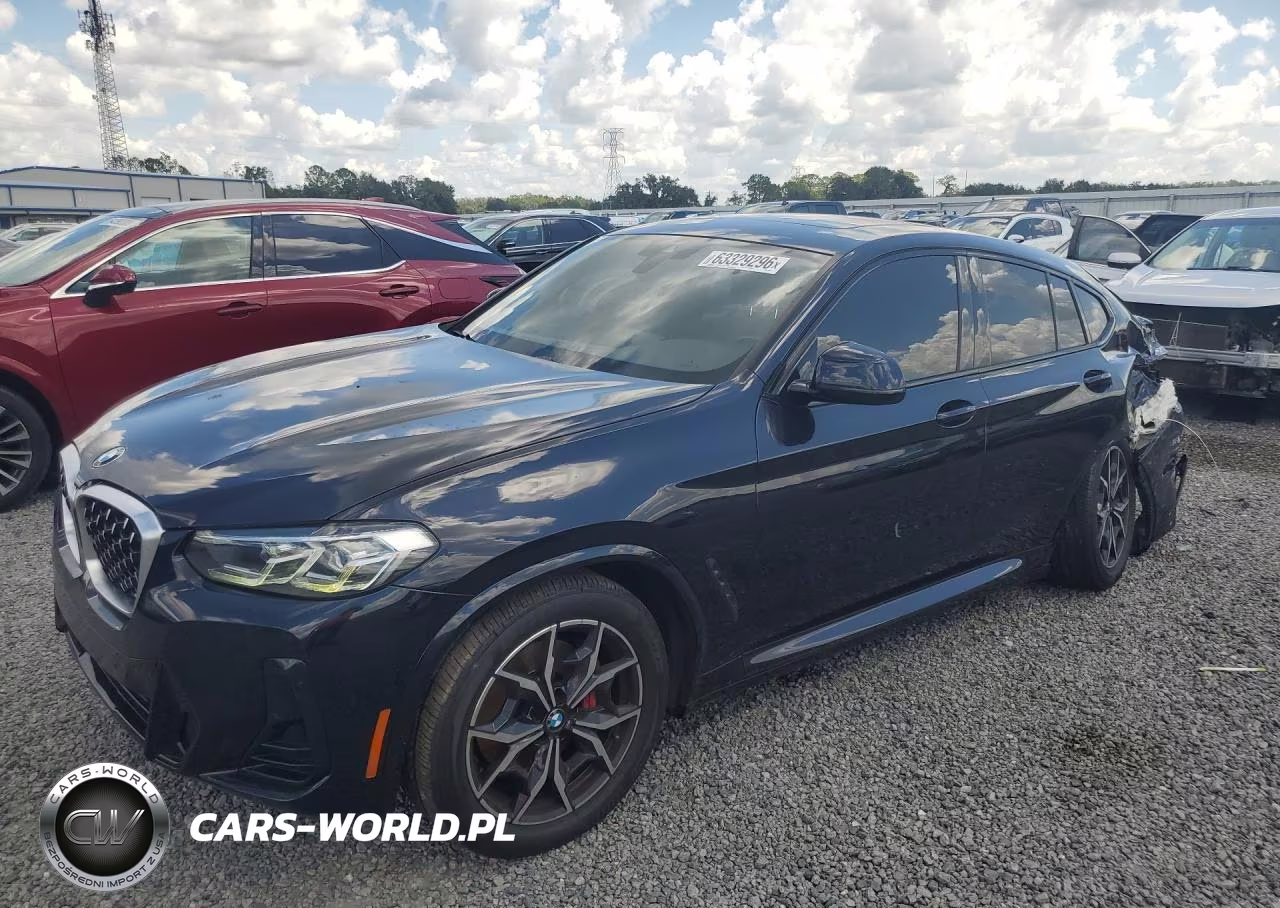 2023 BMW X4 xDrive30I