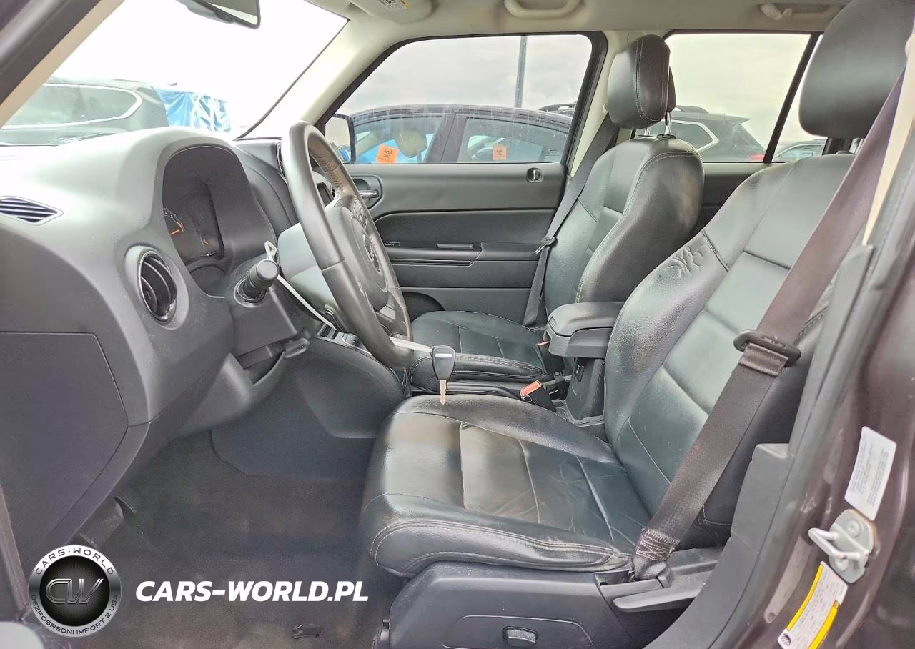 2016 Jeep Patriot Latitude VIN:1C4NJPFA6GD507063 - 7