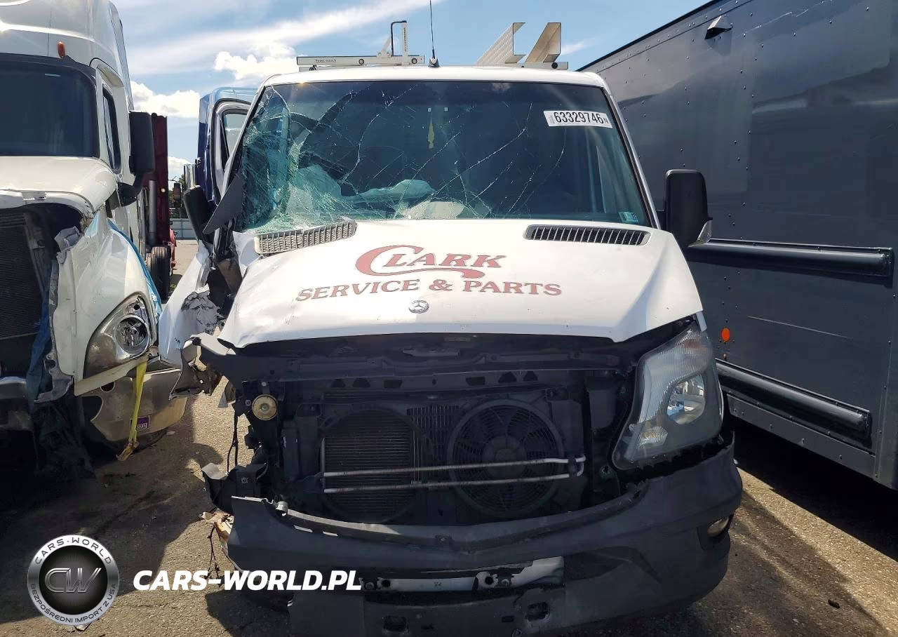 2016 Mercedes-Benz Sprinter 2500 VIN:WD3PE7DDXGP183764 - 5