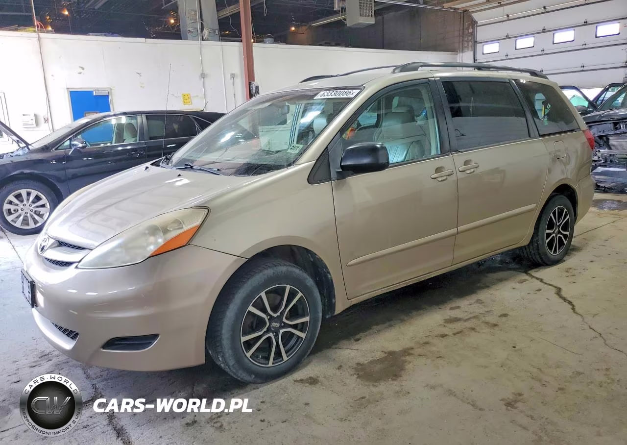2006 Toyota Sienna Le 7 Passenger