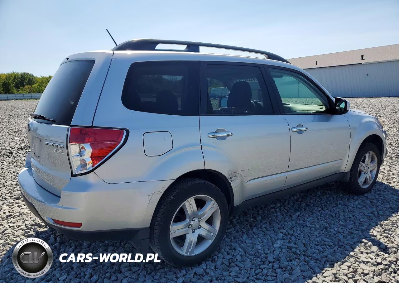 2010 Subaru Forester 2.5X Premium VIN:JF2SH6CC9AH790235 - 3