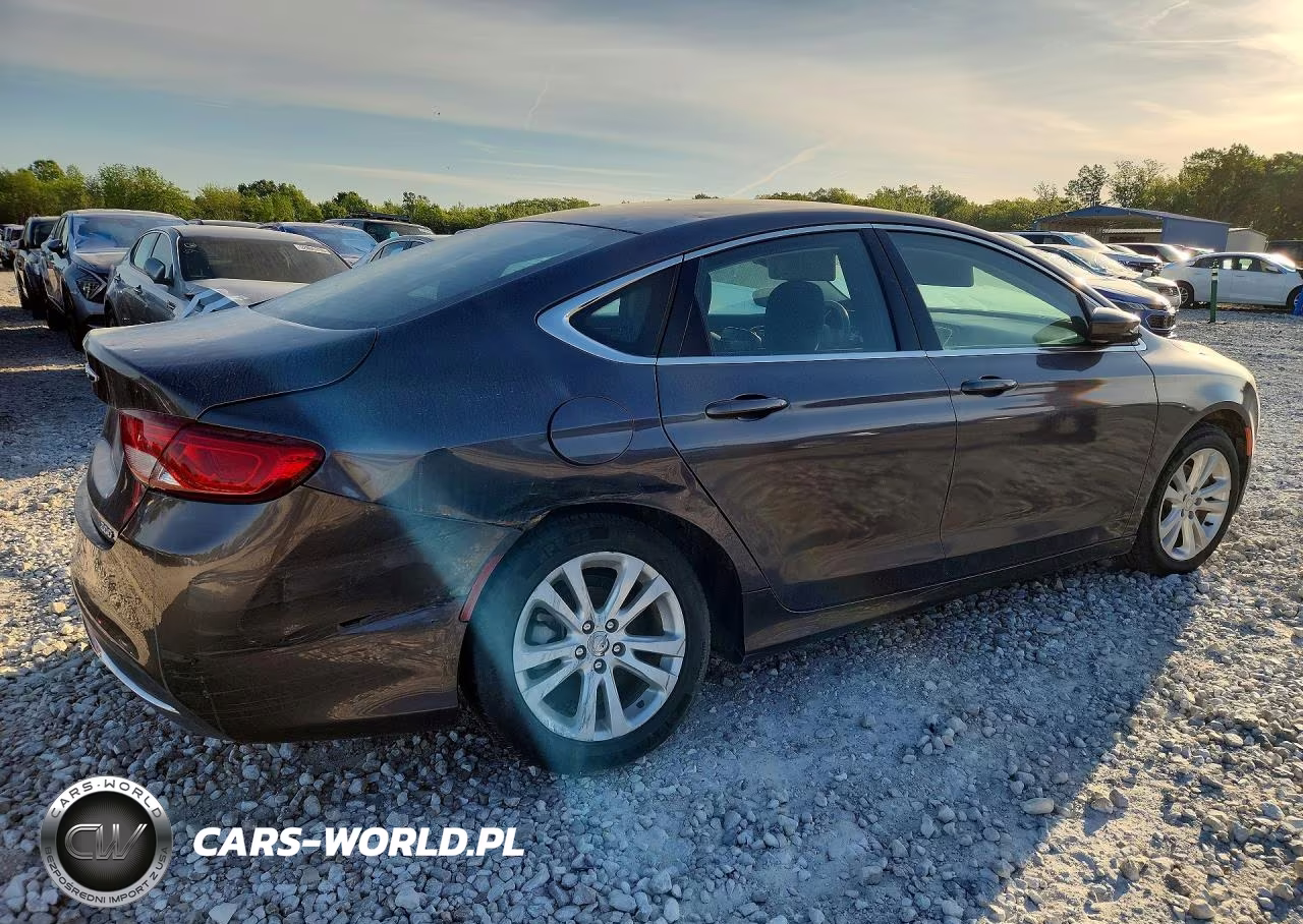 2016 Chrysler 200 Limited VIN:1C3CCCAB9GN170817 - 3