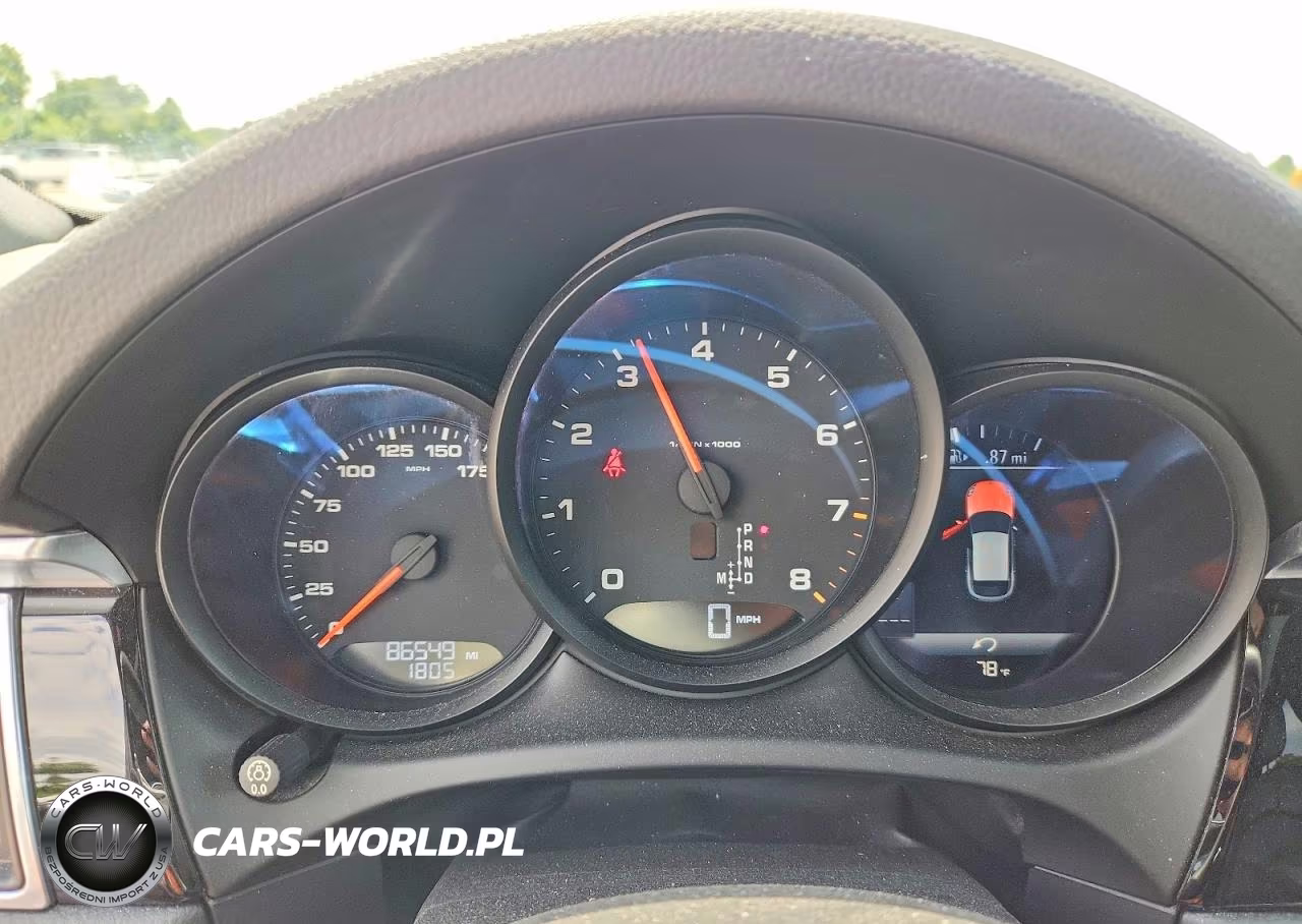 2017 Porsche Macan VIN:WP1AA2A58HLB81848 - 9