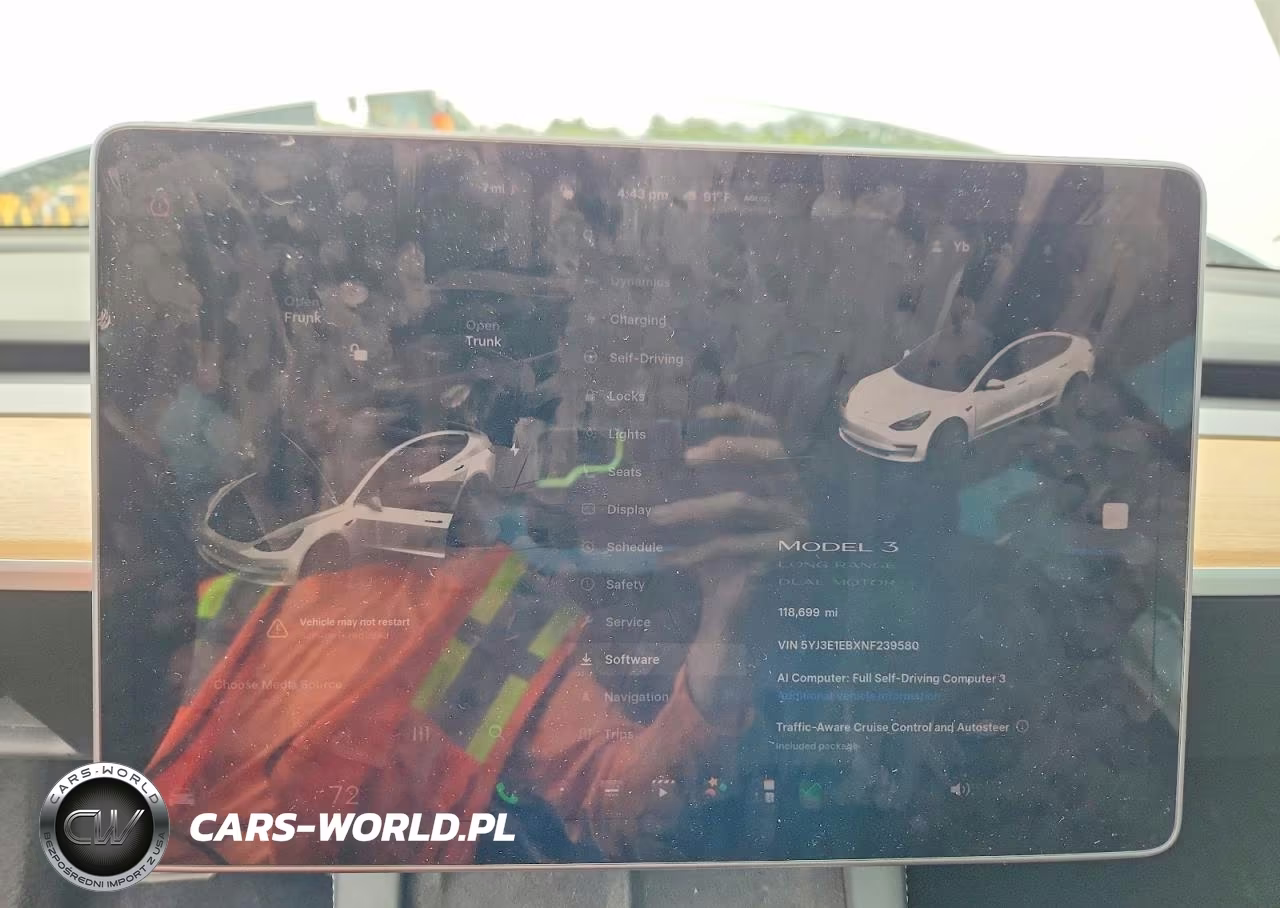 2022 Tesla Model 3 VIN:5YJ3E1EBXNF239580 - 9