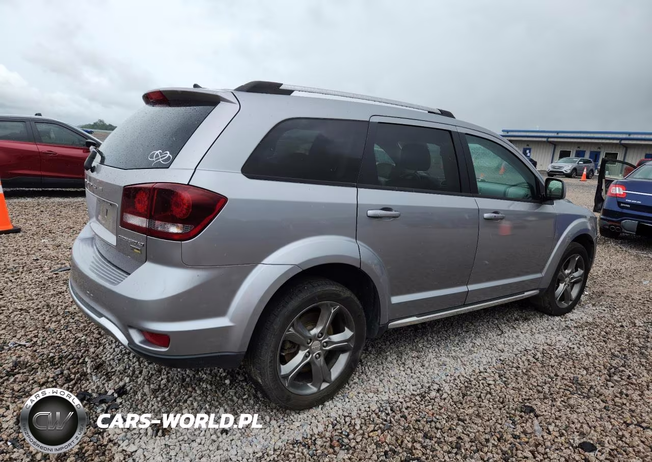 2017 Dodge Journey Crossroad VIN:3C4PDCGG8HT580488 - 3