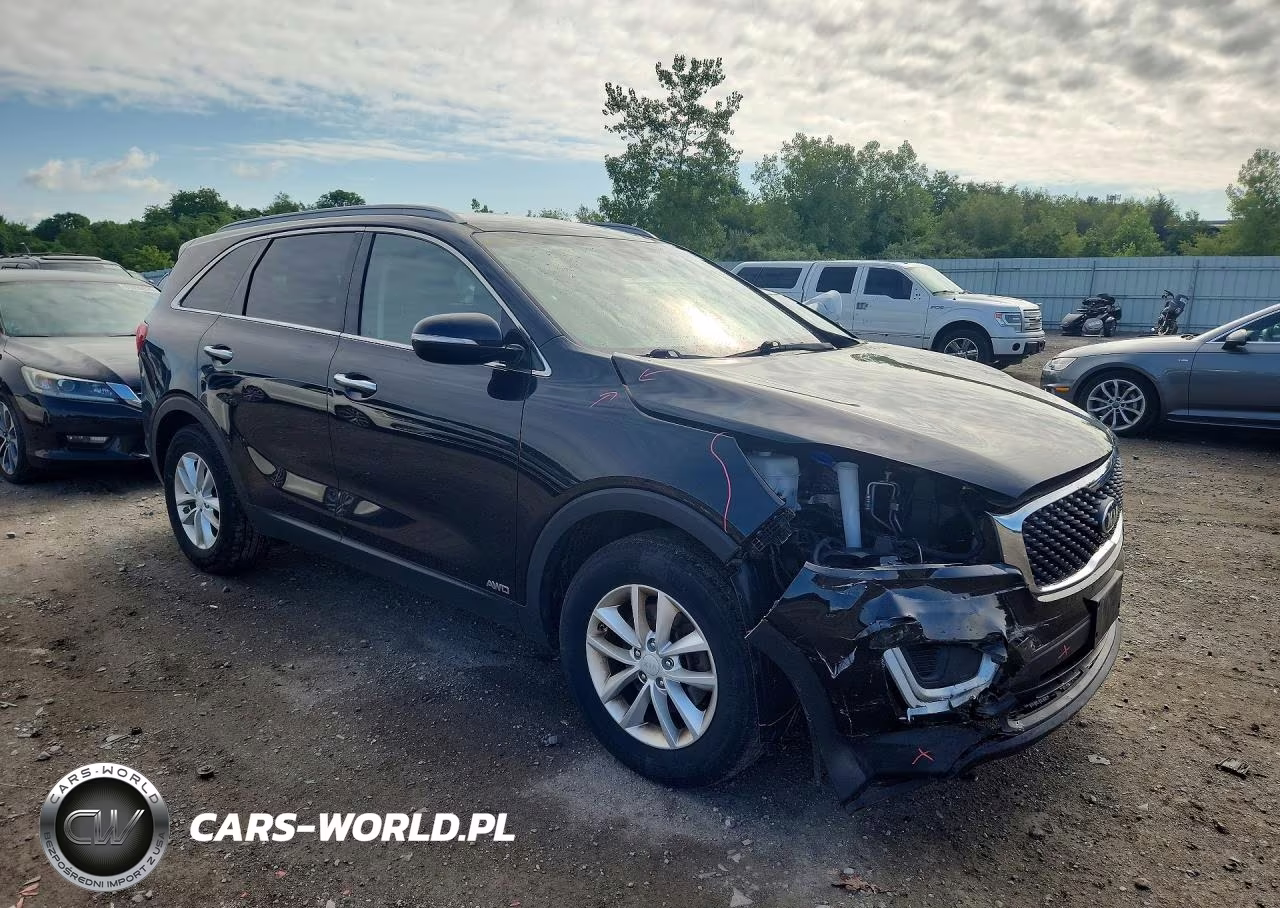 2018 Kia Sorento Lx VIN:5XYPGDA37JG408985 - 4