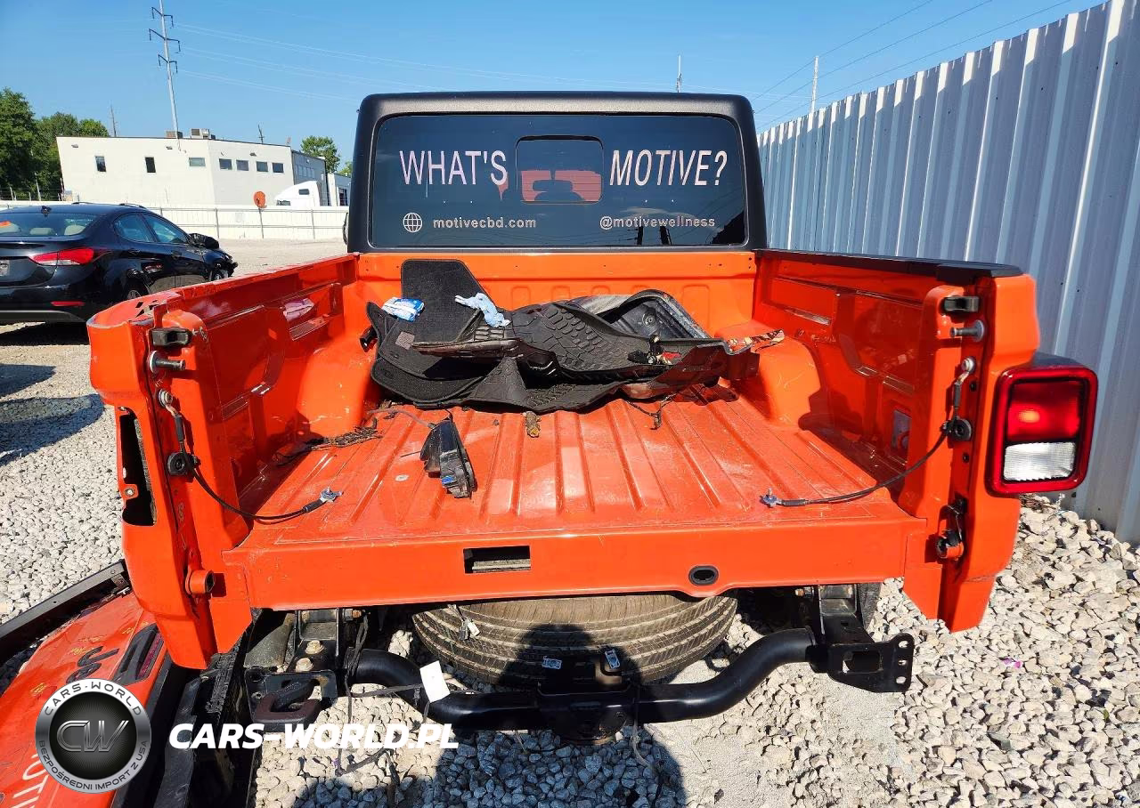 2020 Jeep Gladiator Sport VIN:1C6HJTAG7LL149545 - 6