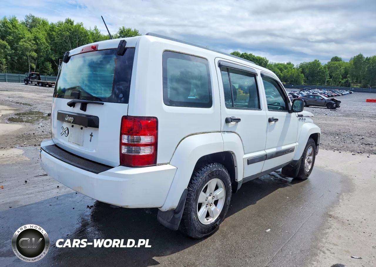 2012 Jeep Liberty Sport VIN:1C4PJLAKXCW213228 - 3