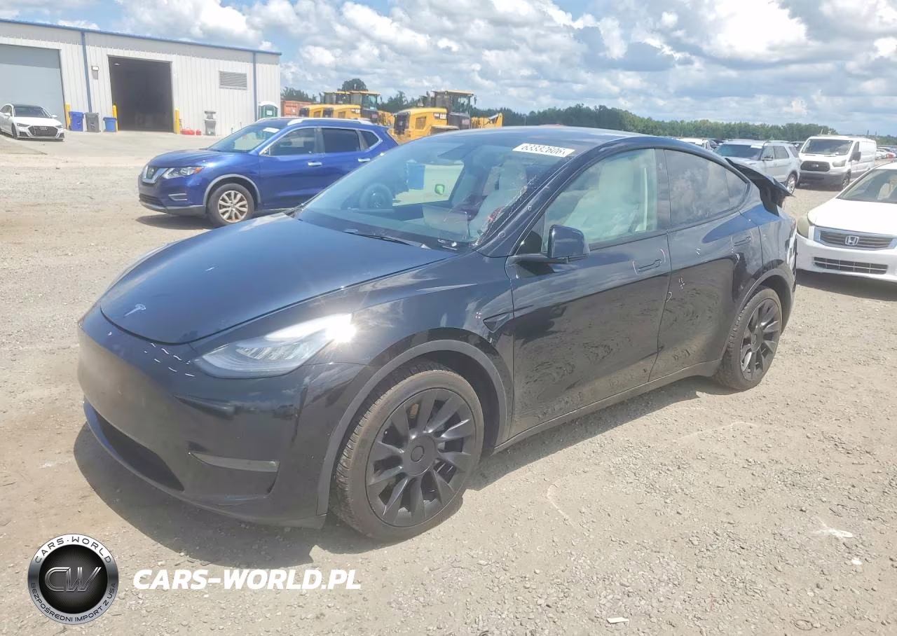 2021 Tesla Model Y – zdjęcie 1 z 12