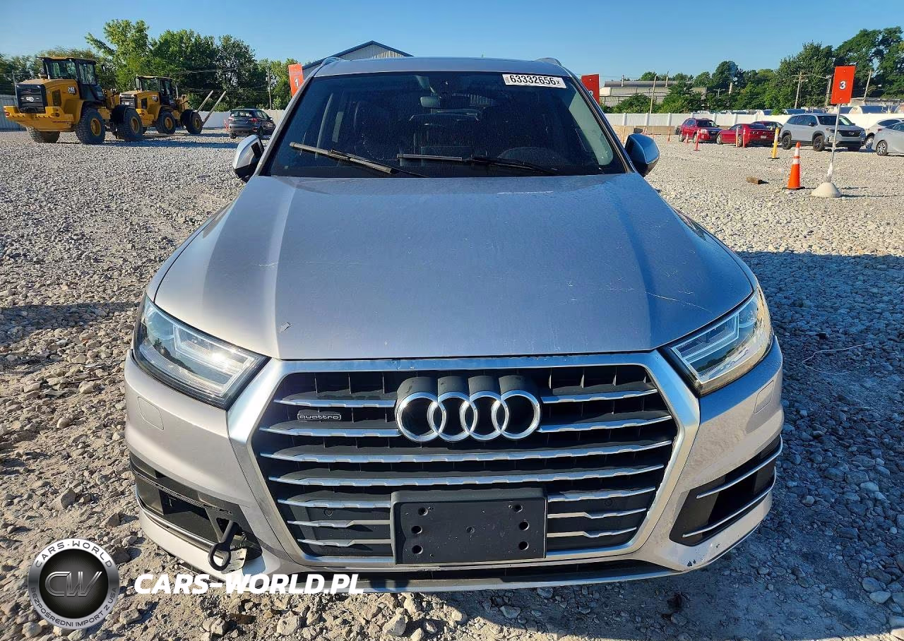 2017 Audi Q7 Premium Plus VIN:WA1LAAF78HD033458 - 5