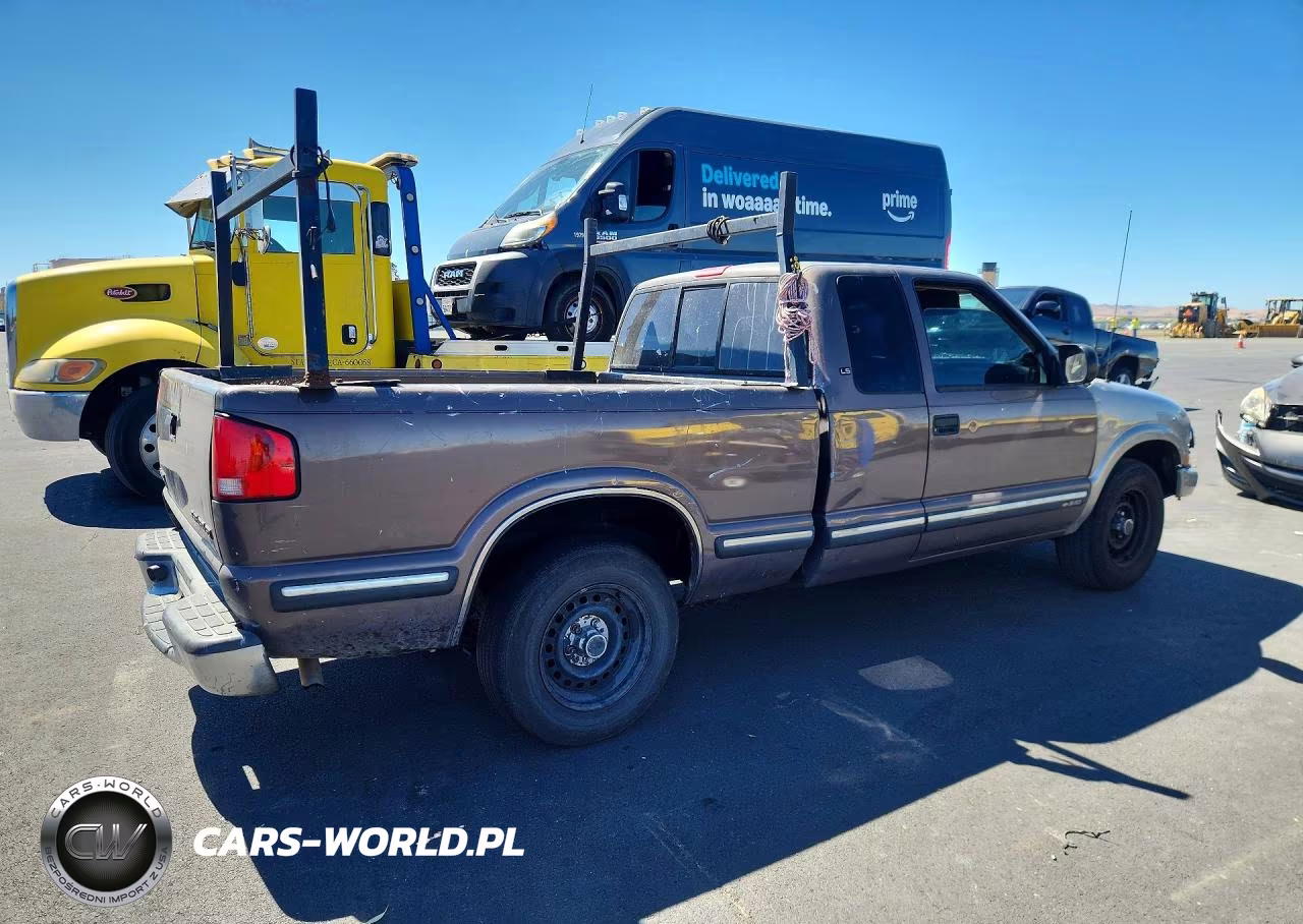 1998 Chevrolet S Truck S10 VIN:1GCCS19X4W8129317 - 3