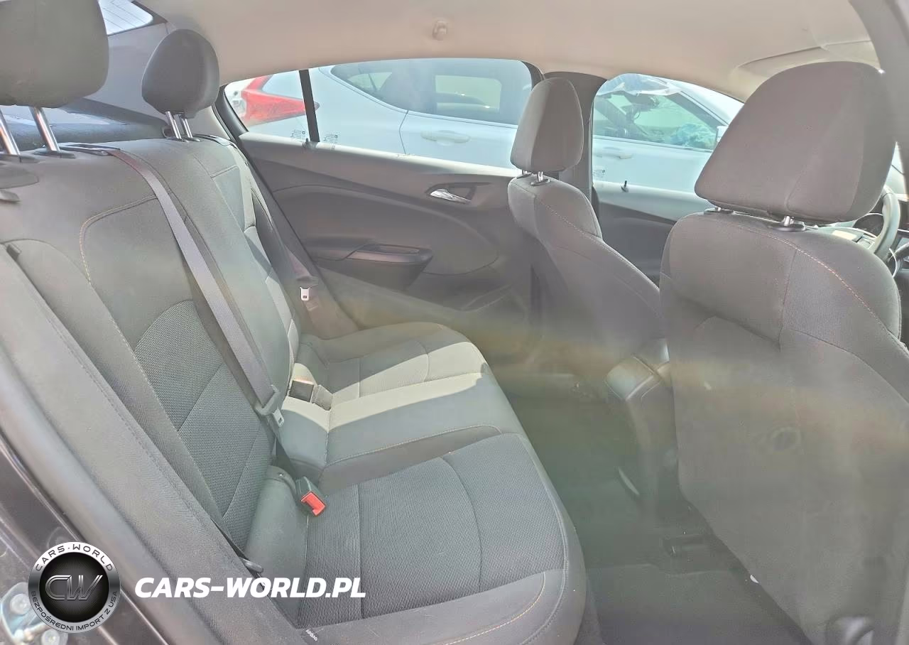 2016 Chevrolet Cruze Ls VIN:1G1BC5SM3G7313079 - 10