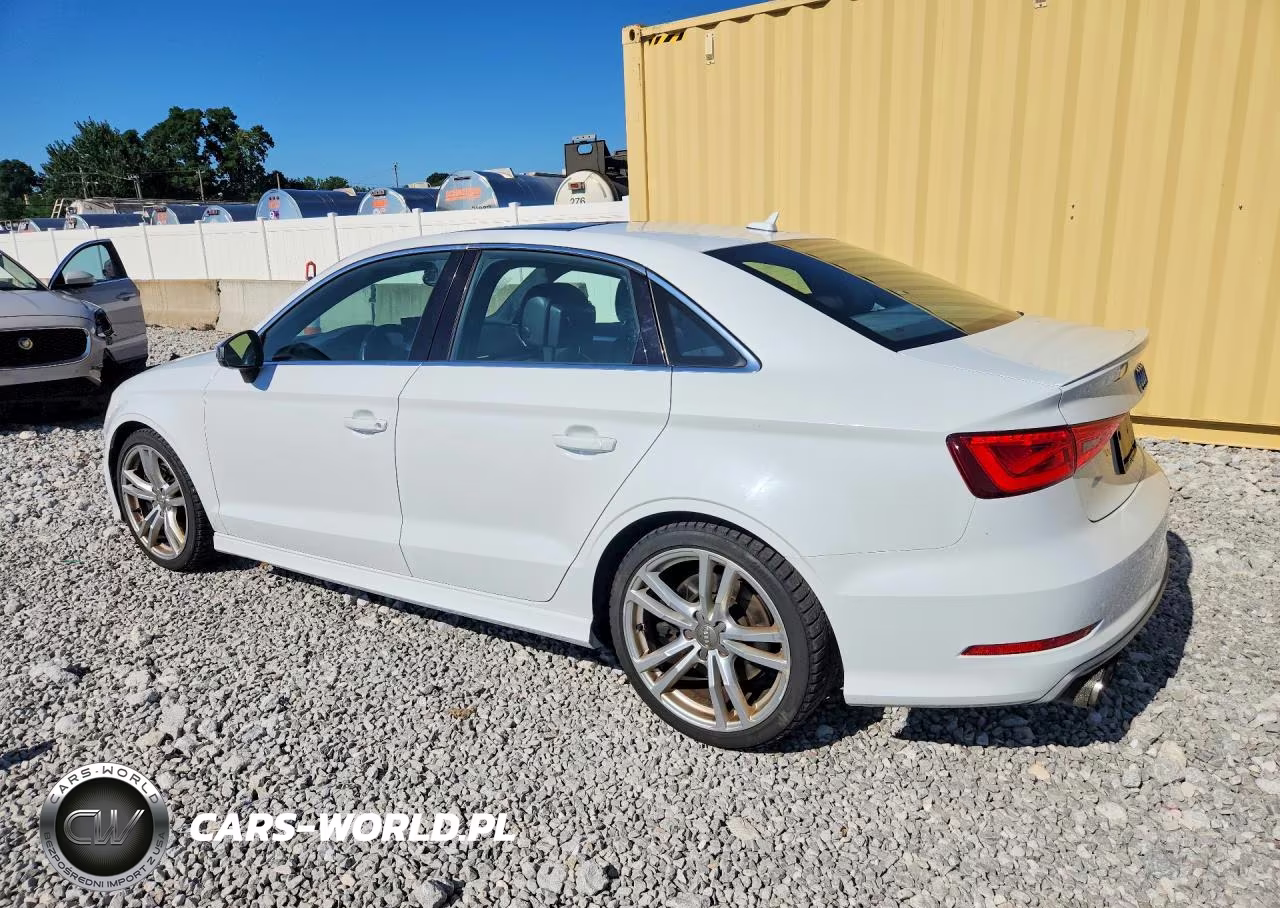 2015 Audi S3 Premium Plus VIN:WAUBFGFF5F1083811 - 2
