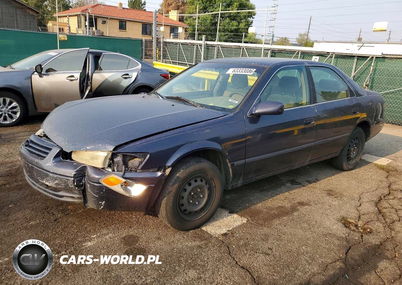 1999 Toyota Camry Le