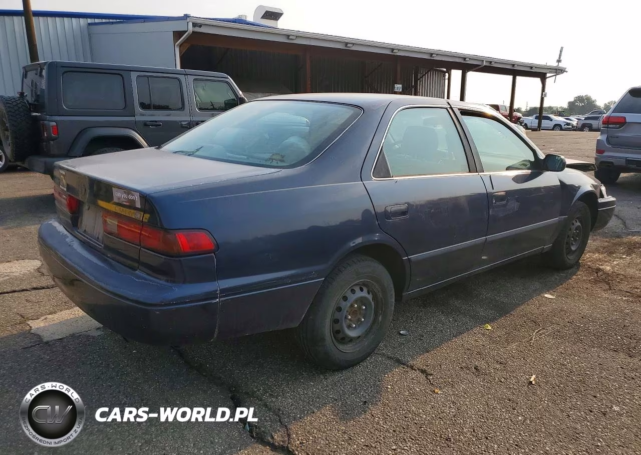 1999 Toyota Camry Le VIN:JT2BG22K6X0308758 - 3