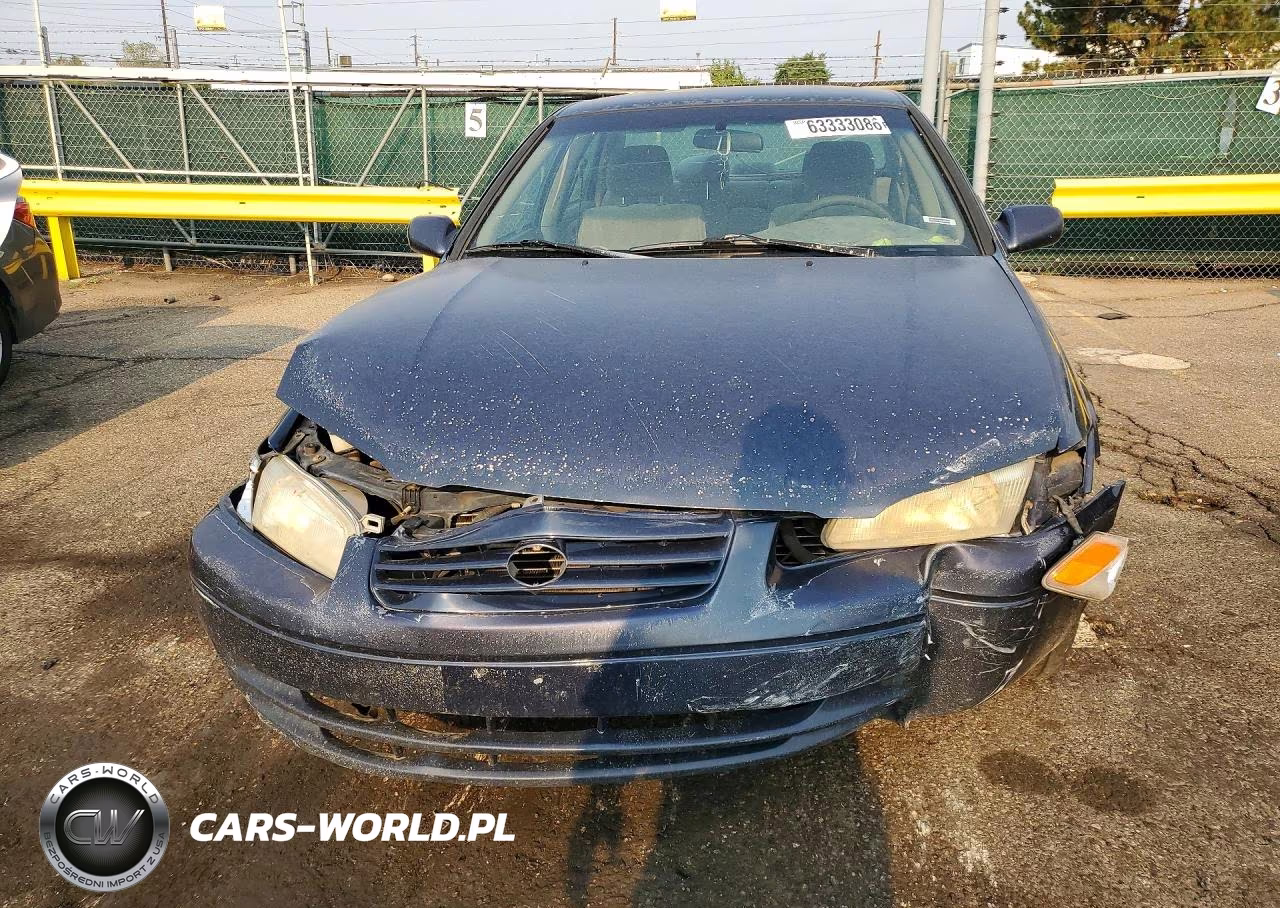 1999 Toyota Camry Le VIN:JT2BG22K6X0308758 - 5