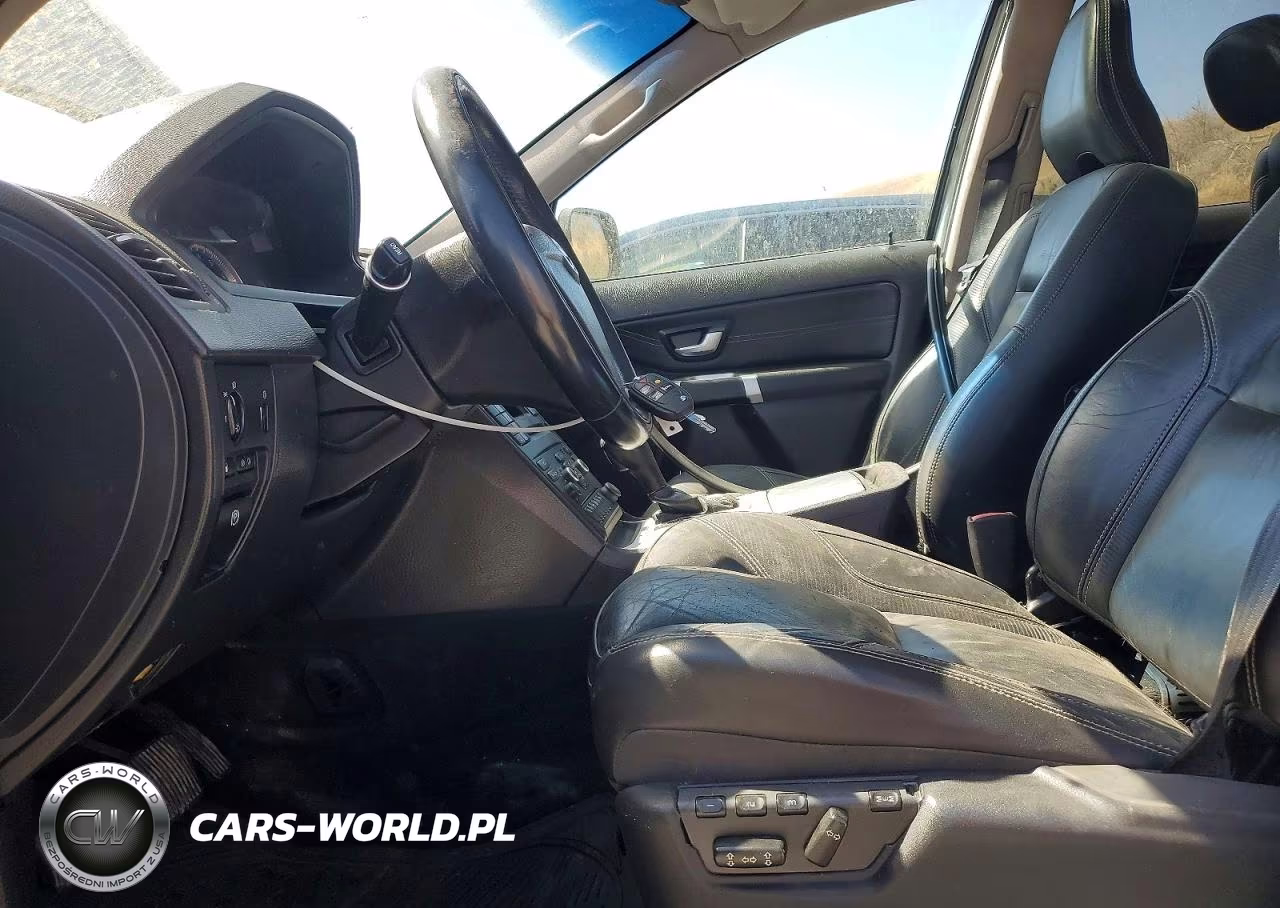 2013 Volvo Xc90 R Design VIN:YV4952CF3D1639250 - 7