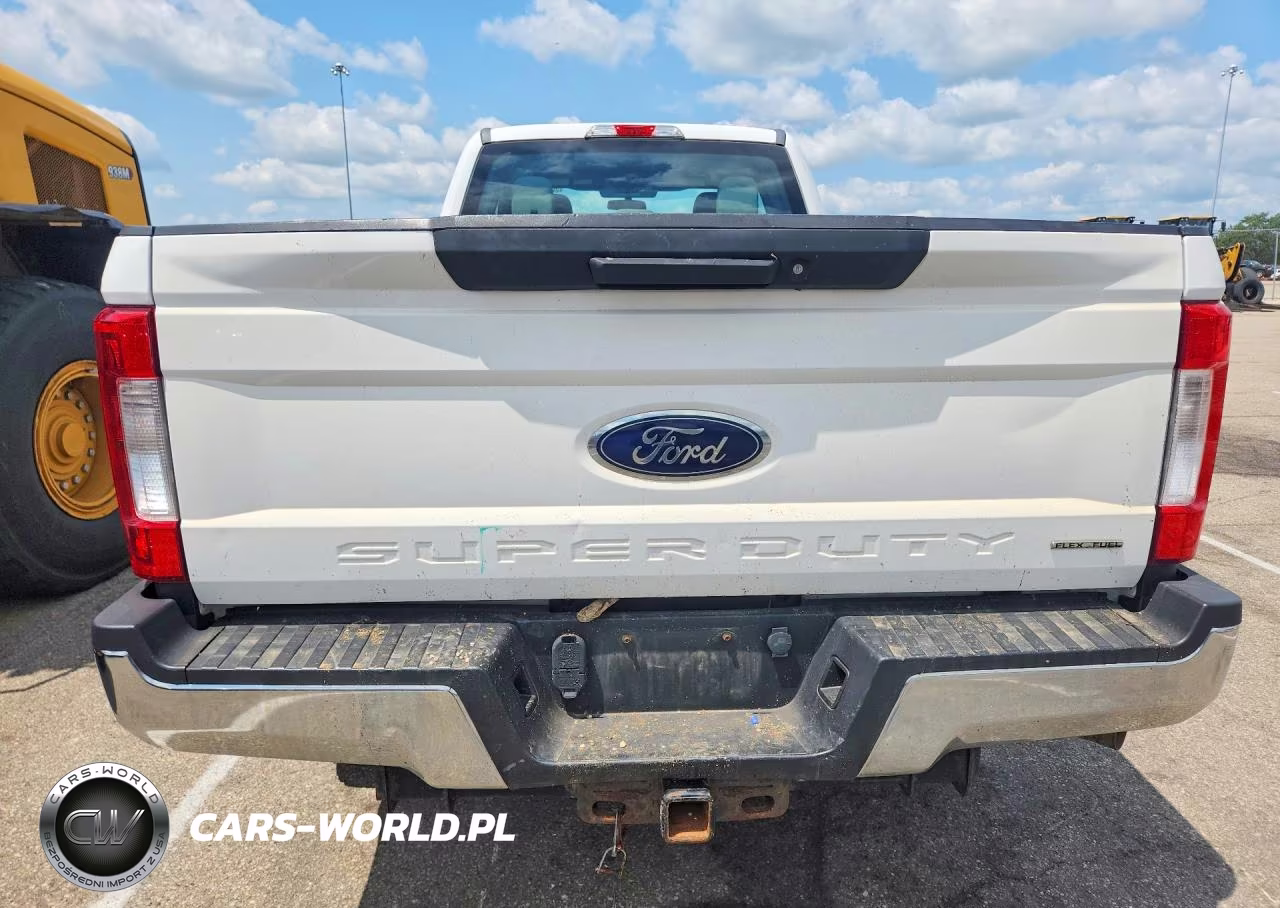 2017 Ford F250 Super Duty VIN:1FT7X2B64HEC89325 - 6