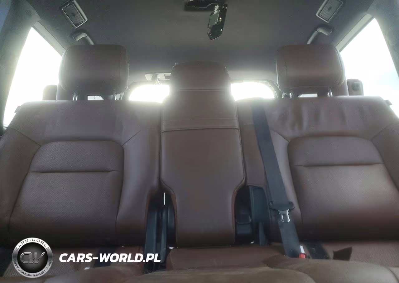 2016 Toyota Land Cruiser Base VIN:JTMCY7AJ6G4040625 - 10