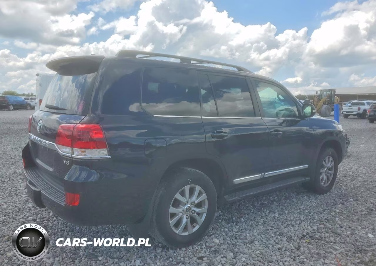 2016 Toyota Land Cruiser Base VIN:JTMCY7AJ6G4040625 - 3