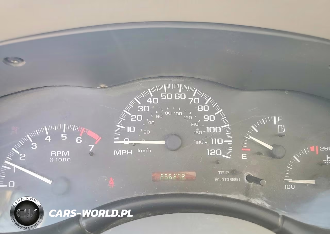 2004 Chevrolet Classic VIN:1G1ND52F84M616917 - 9