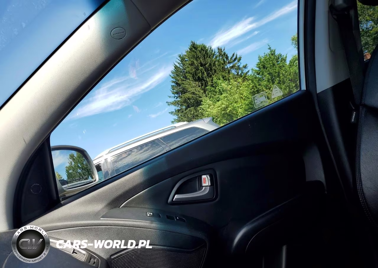 2012 Hyundai Tucson Gls VIN:KM8JU3AC5CU408182 - 4