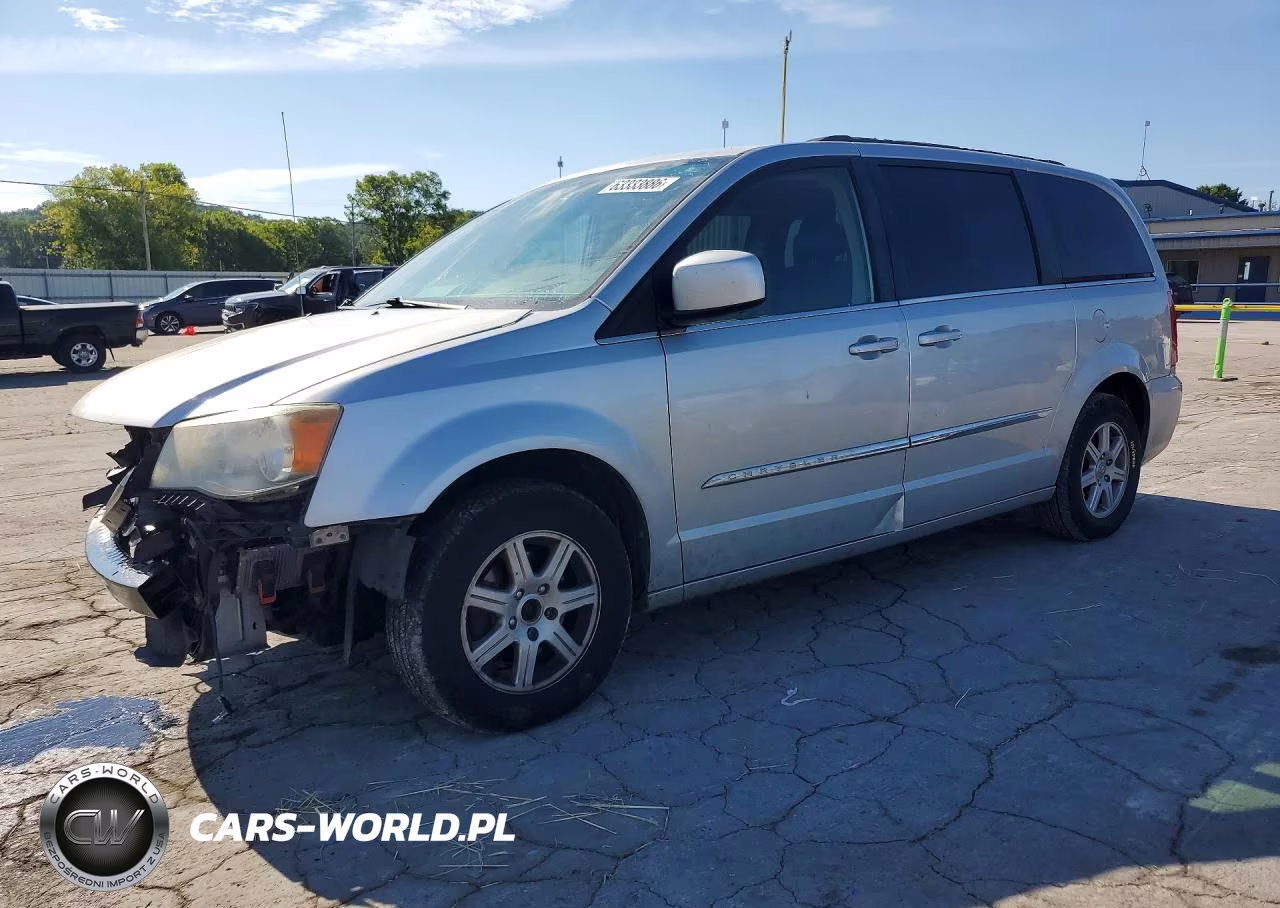 2012 Chrysler Town & Country Touring
