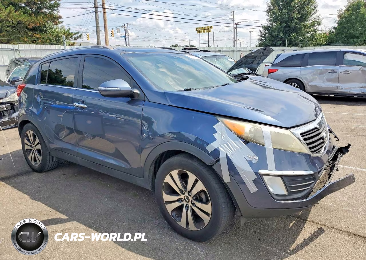 2011 Kia Sportage Ex VIN:KNDPC3A22B7060976 - 4