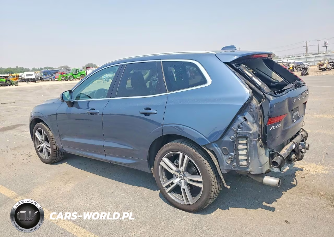 2021 Volvo Xc60 T5 Momentum VIN:YV4102RK7M1753221 - 2