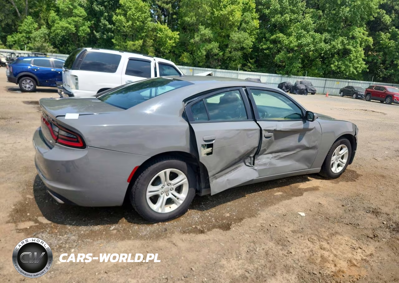 2018 Dodge Charger Sxt VIN:2C3CDXBG0JH173717 - 3