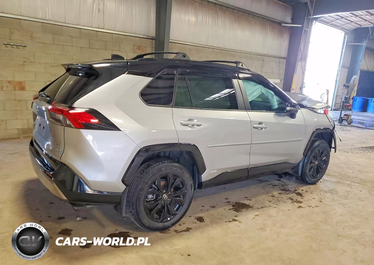 2023 Toyota Rav4 Xse VIN:4T3E6RFV4PU114598 - 3