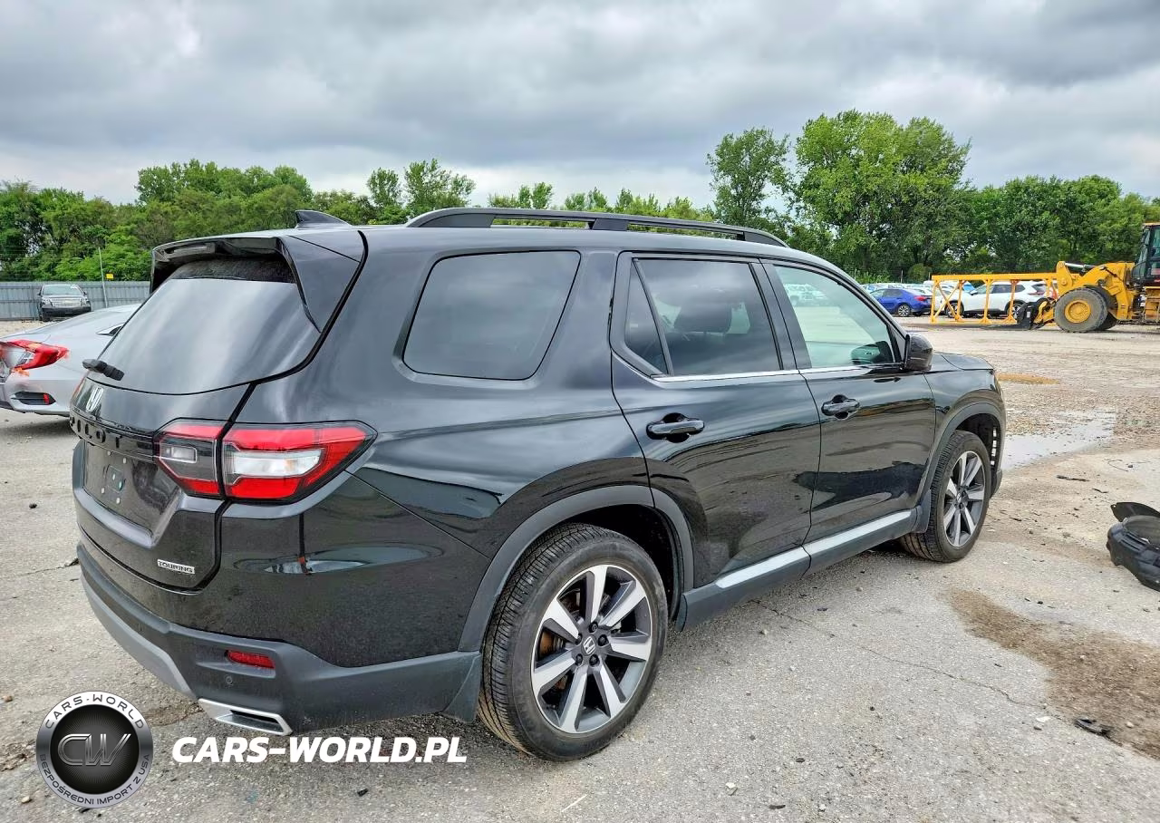 2024 Honda Pilot Touring VIN:5FNYG1H77RB020654 - 3