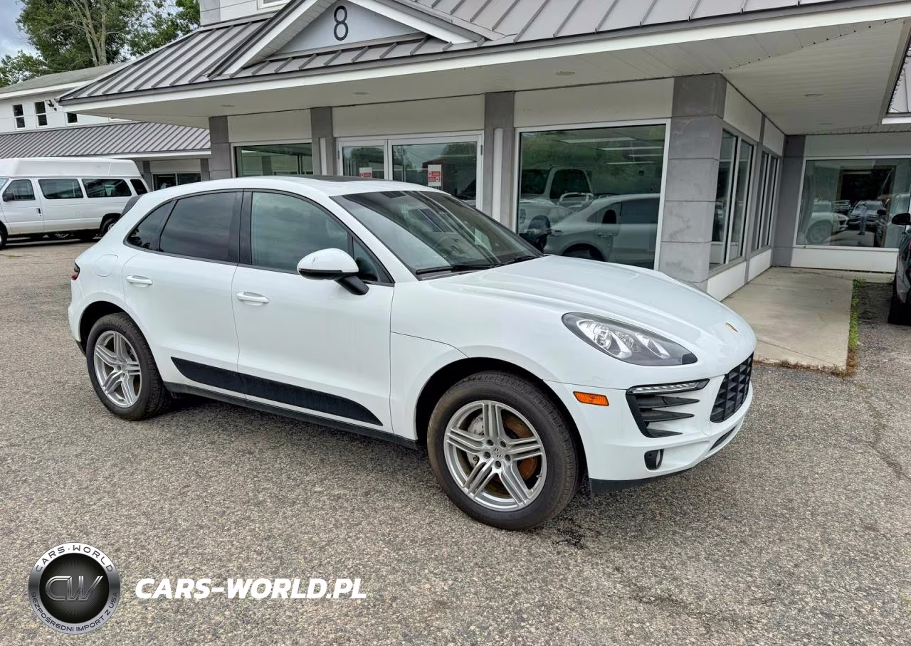 2015 Porsche Macan S