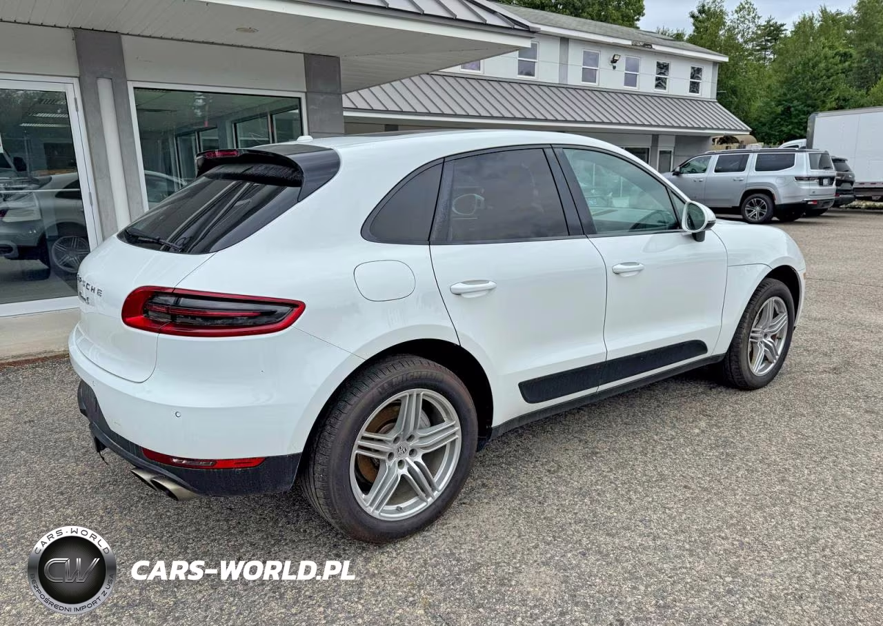 2015 Porsche Macan S VIN:WP1AB2A55FLB66671 - 4