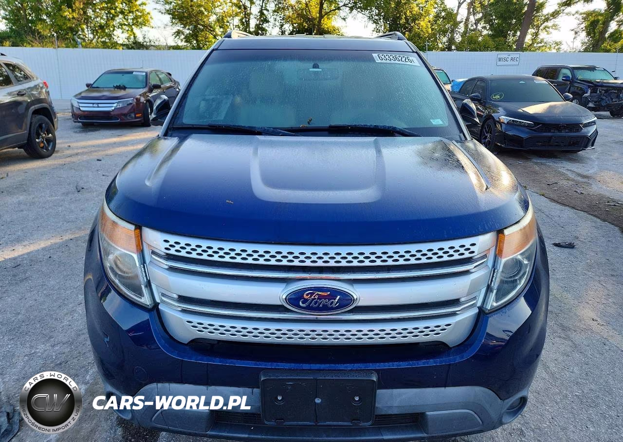 2012 Ford Explorer Xlt VIN:1FMHK8D83CGA96144 - 5
