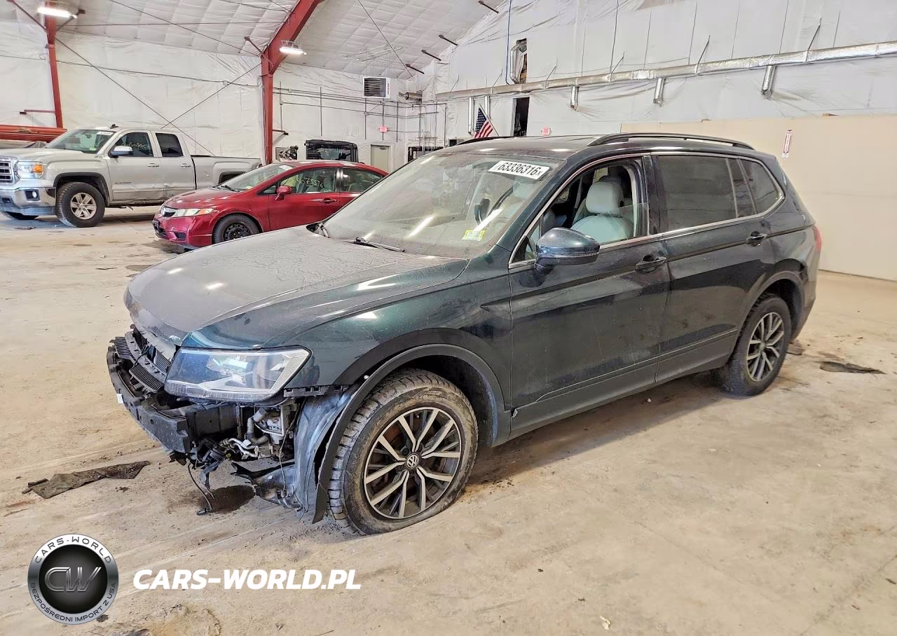 2019 Volkswagen Tiguan Se VIN:3VV2B7AX5KM199930 - 1
