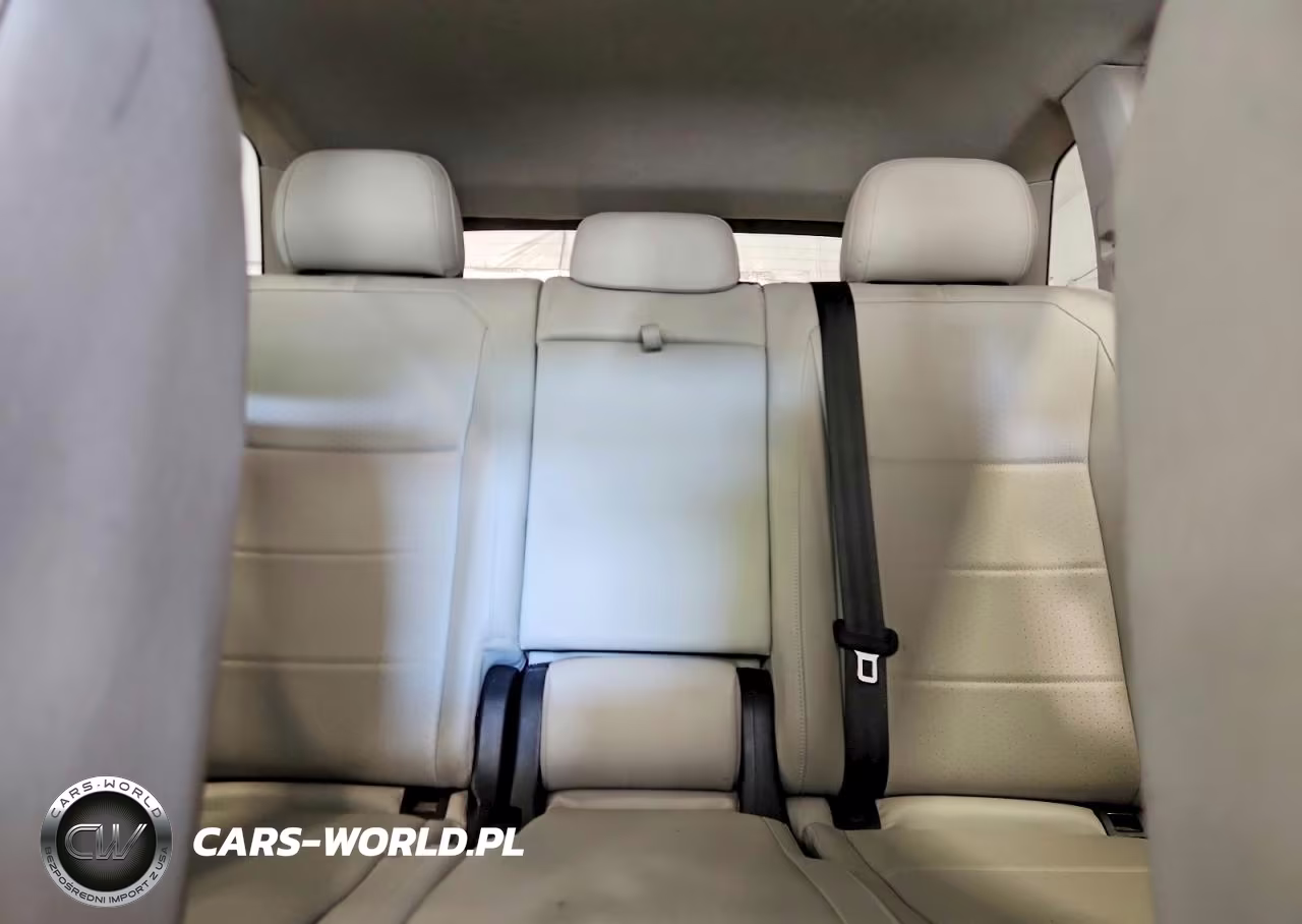2019 Volkswagen Tiguan Se VIN:3VV2B7AX5KM199930 - 10