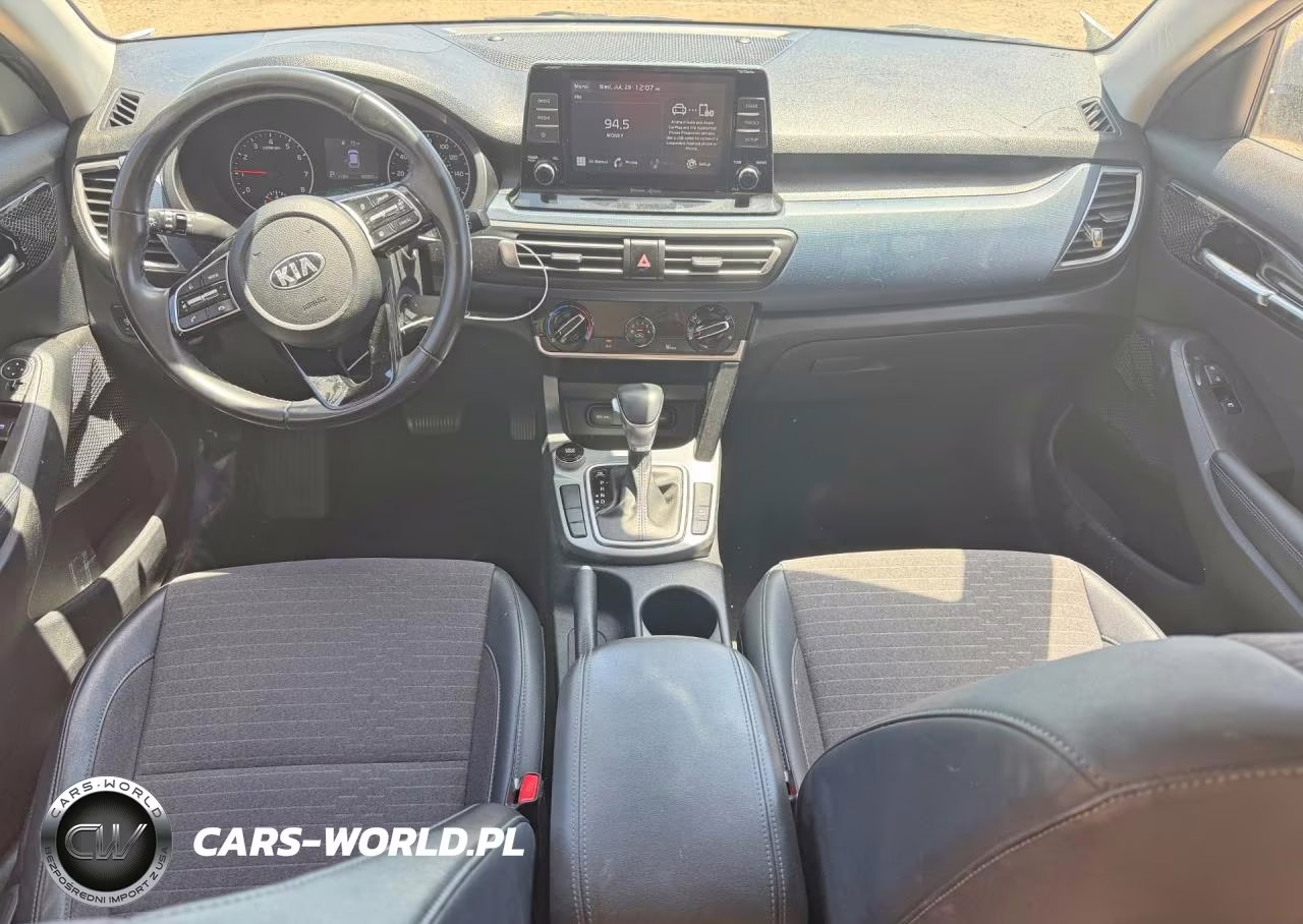 2021 Kia Seltos S VIN:KNDEU2AA8M7090475 - 8