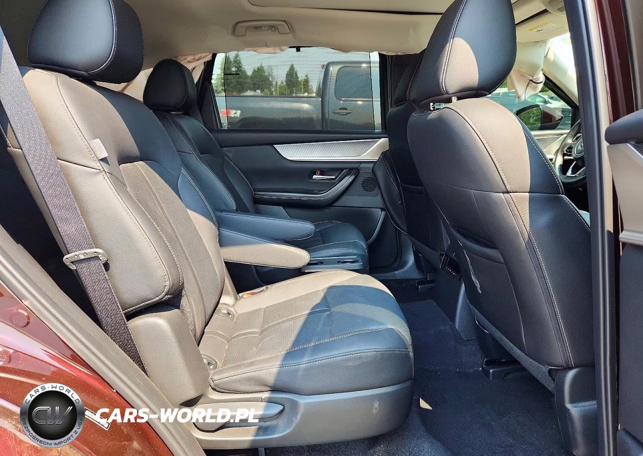 2024 Mazda Cx-90 Premium VIN:JM3KKDHD8R1189450 - 11