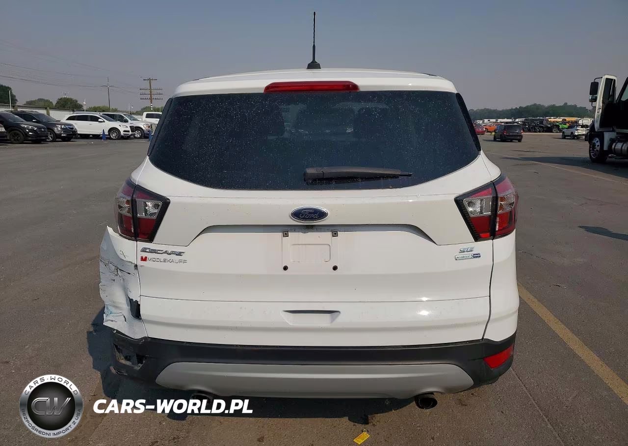 2017 Ford Escape Se VIN:1FMCU9GD0HUA69804 - 6